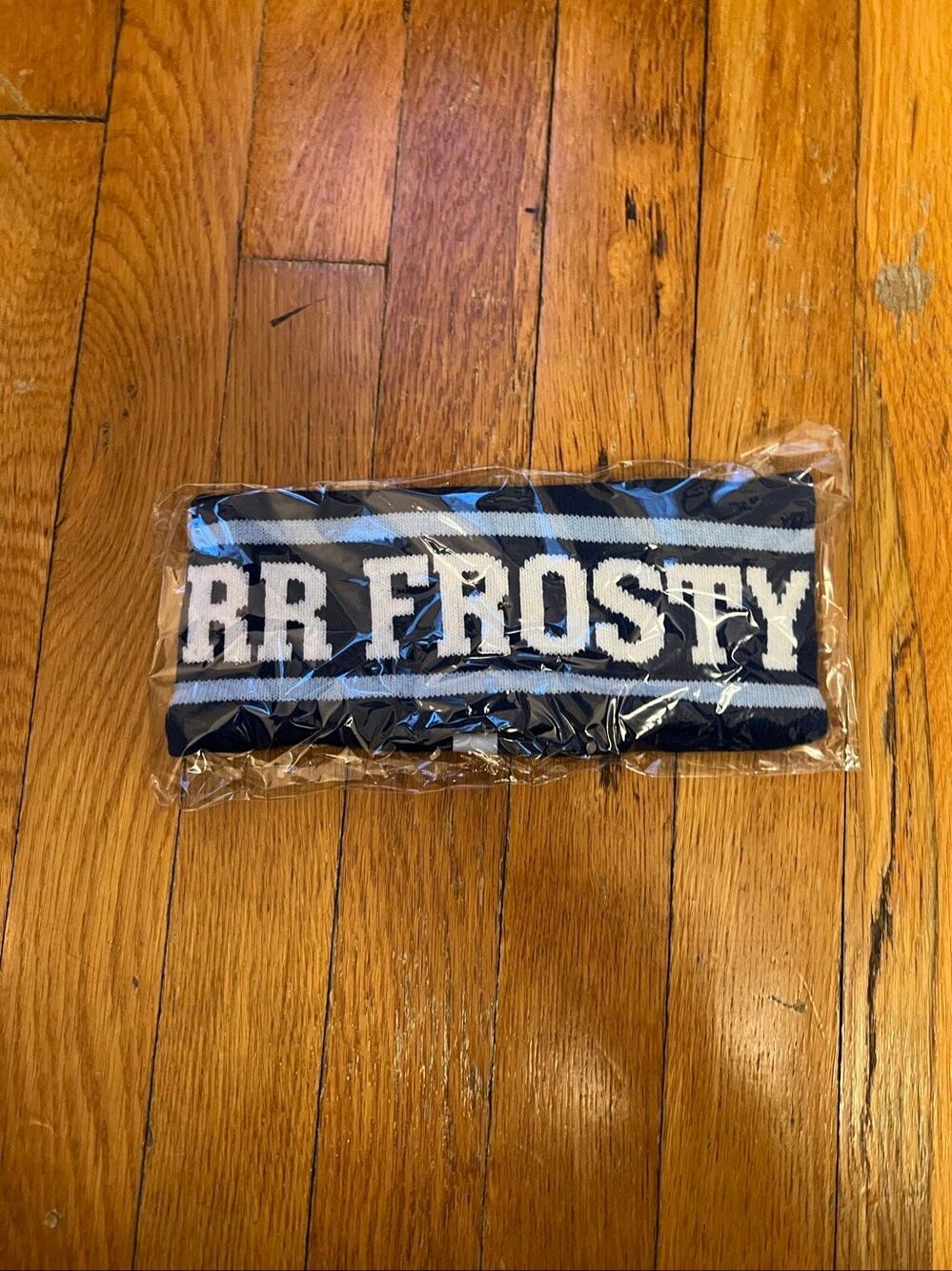 New Balance NYRR Frosty 5k headband